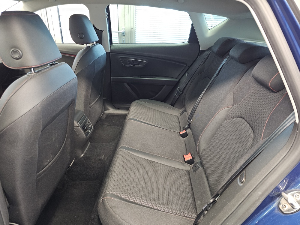 Seat Leon  bei Hoffmann Automobile in Wolfsburg kaufen und sofort mitnehmen - Bild 6