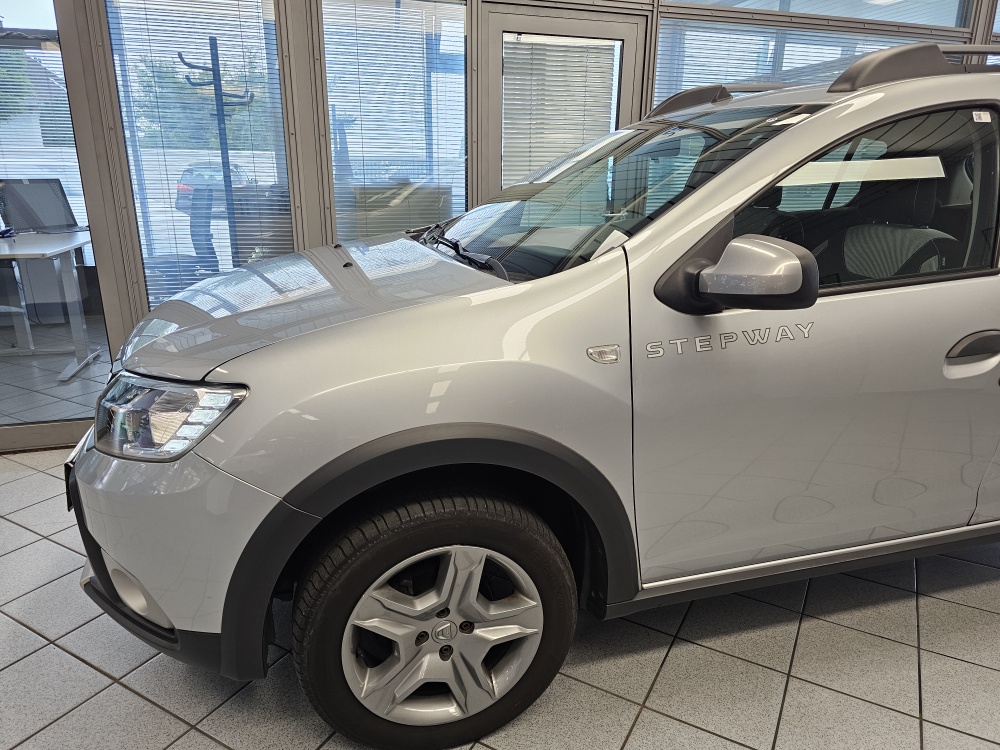 Dacia Sandero  bei Hoffmann Automobile in Wolfsburg kaufen und sofort mitnehmen - Bild 14