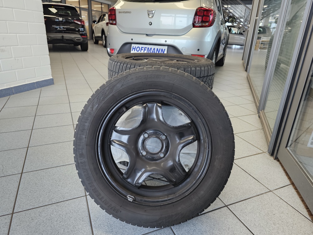Dacia Sandero  bei Hoffmann Automobile in Wolfsburg kaufen und sofort mitnehmen - Bild 3