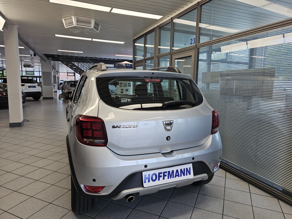 Dacia Sandero  bei Hoffmann Automobile in Wolfsburg kaufen und sofort mitnehmen - Bild 4