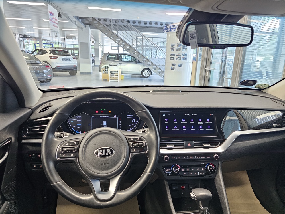 Kia Niro  bei Hoffmann Automobile in Wolfsburg kaufen und sofort mitnehmen - Bild 14
