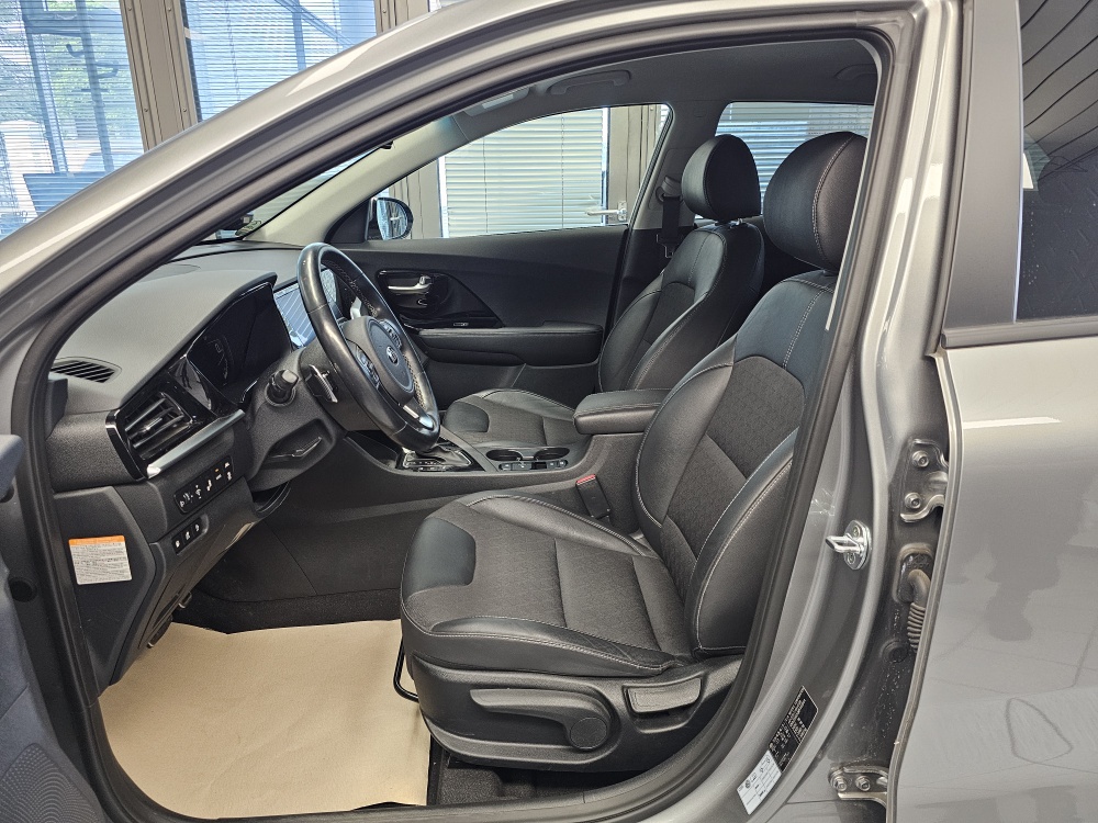 Kia Niro  bei Hoffmann Automobile in Wolfsburg kaufen und sofort mitnehmen - Bild 16