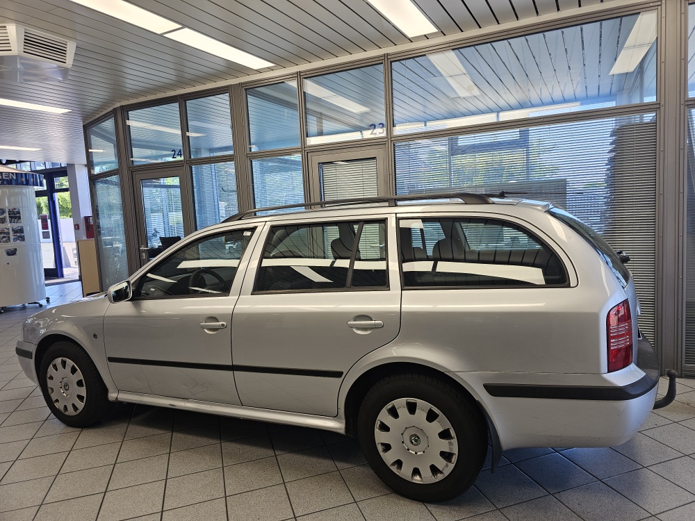 Skoda Octavia Combi  bei Hoffmann Automobile in Wolfsburg kaufen und sofort mitnehmen - Bild 13