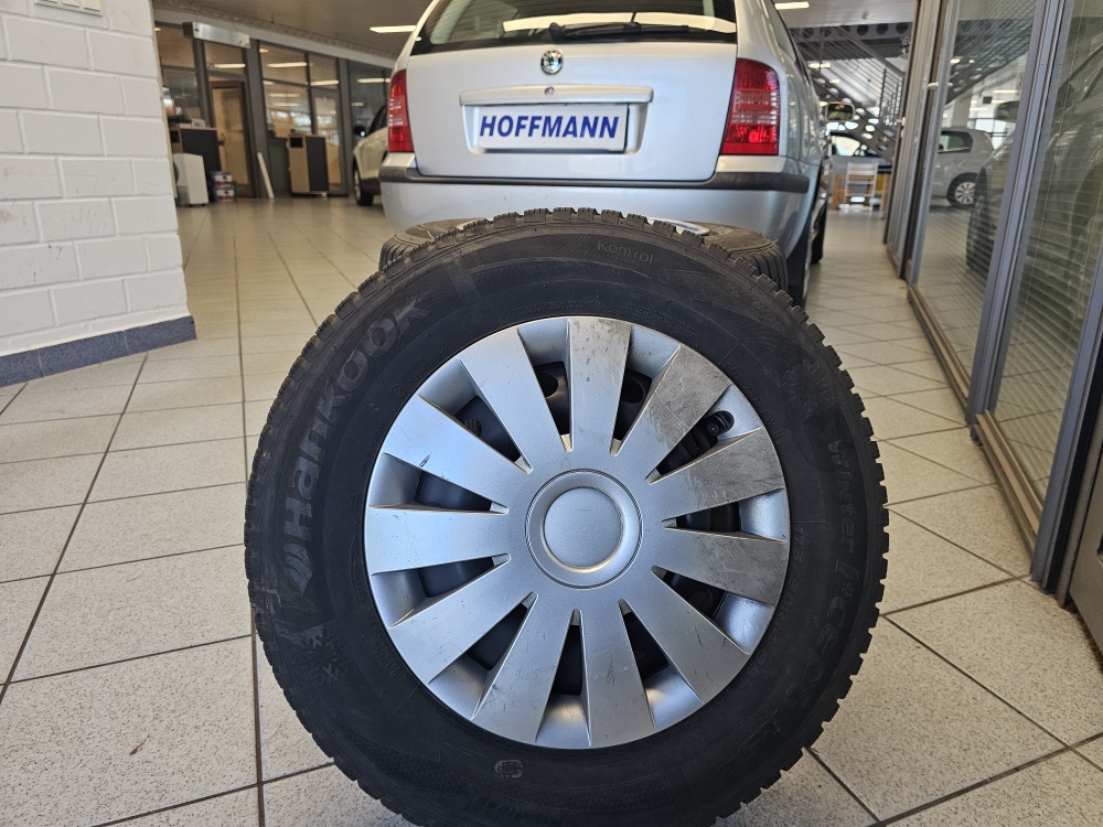 Skoda Octavia Combi  bei Hoffmann Automobile in Wolfsburg kaufen und sofort mitnehmen - Bild 3
