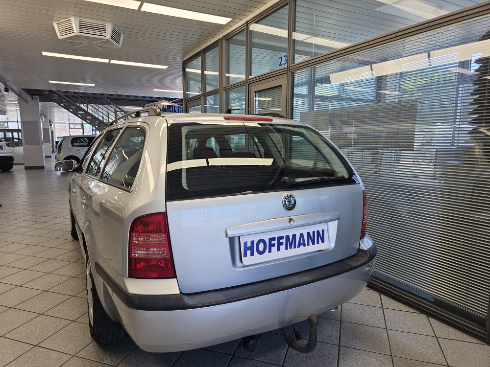 Skoda Octavia Combi  bei Hoffmann Automobile in Wolfsburg kaufen und sofort mitnehmen - Bild 4