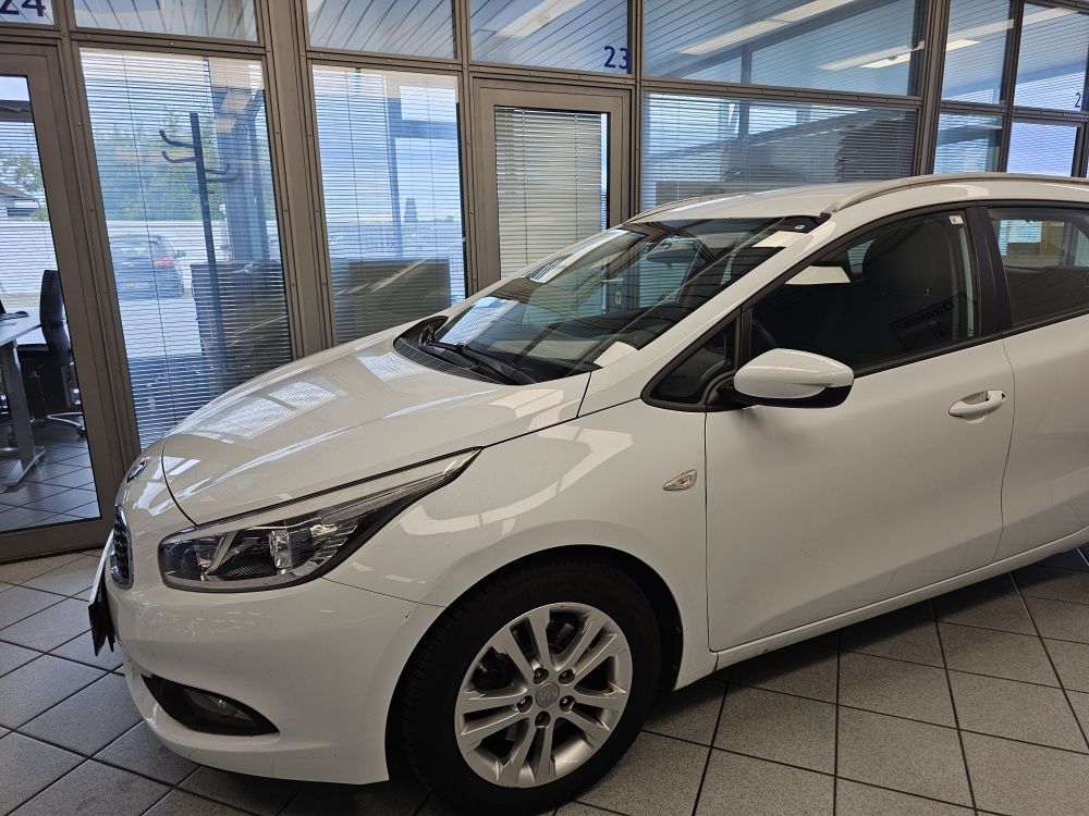 Kia Ceed  bei Hoffmann Automobile in Wolfsburg kaufen und sofort mitnehmen - Bild 15