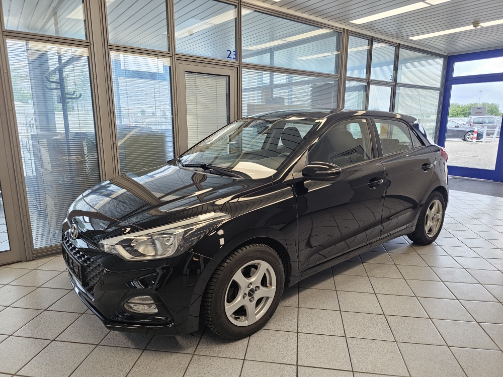 Hyundai i20  für nur 13.850,- € bei Hoffmann Automobile in Wolfsburg kaufen und sofort mitnehmen