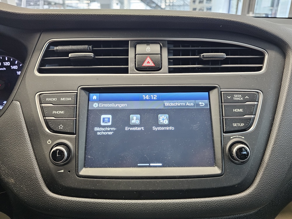 Hyundai i20  bei Hoffmann Automobile in Wolfsburg kaufen und sofort mitnehmen - Bild 11