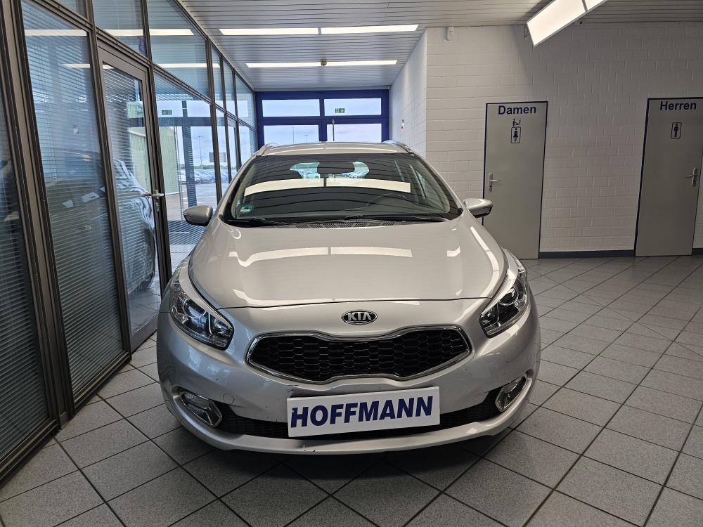 Kia Ceed  bei Hoffmann Automobile in Wolfsburg kaufen und sofort mitnehmen - Bild 17
