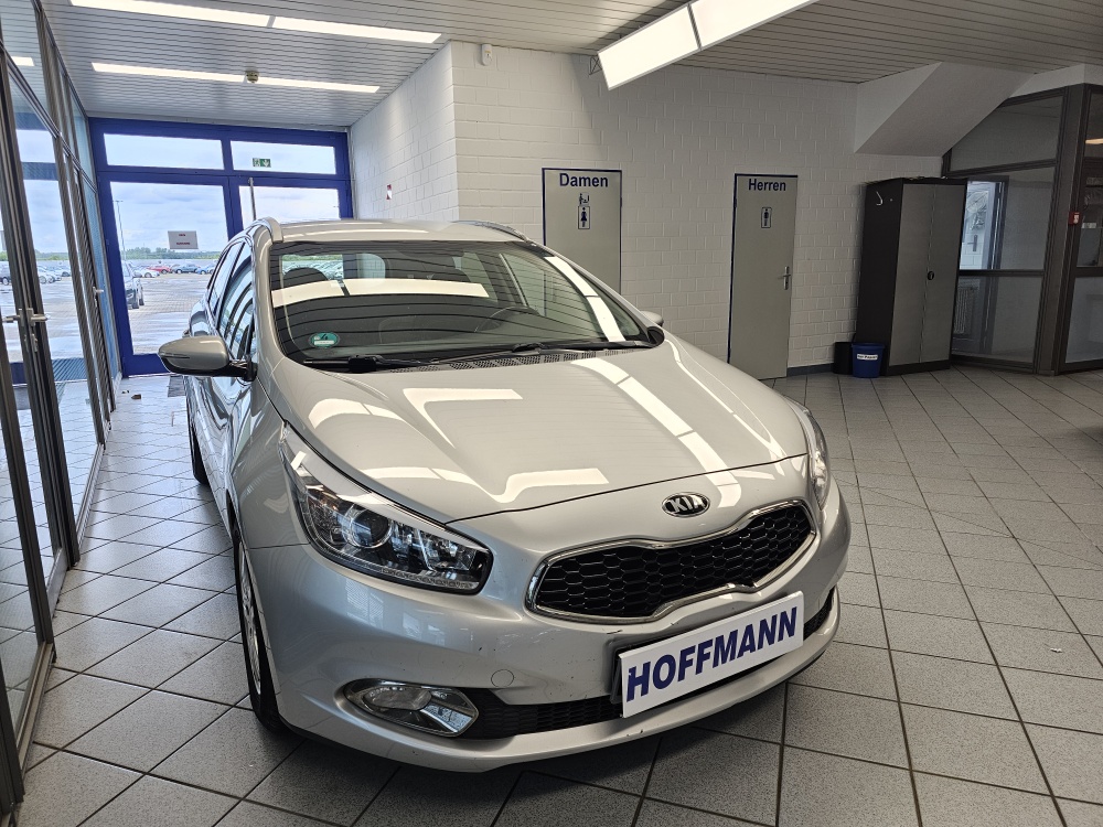 Kia Ceed  bei Hoffmann Automobile in Wolfsburg kaufen und sofort mitnehmen - Bild 18
