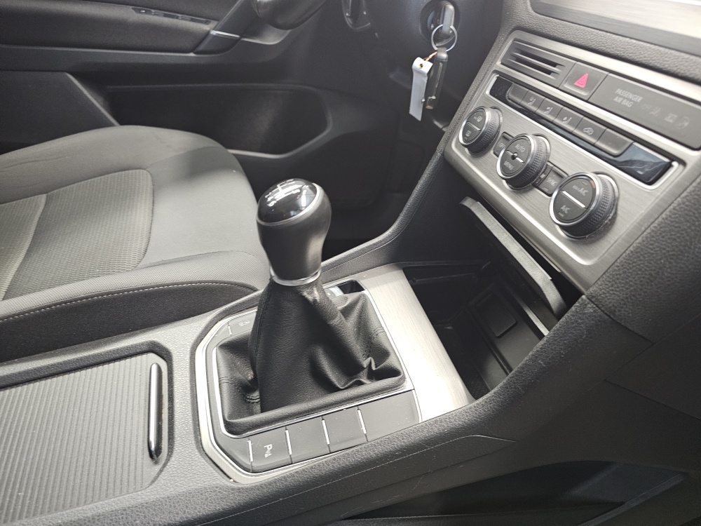 VW Golf Sportsvan  bei Hoffmann Automobile in Wolfsburg kaufen und sofort mitnehmen - Bild 8