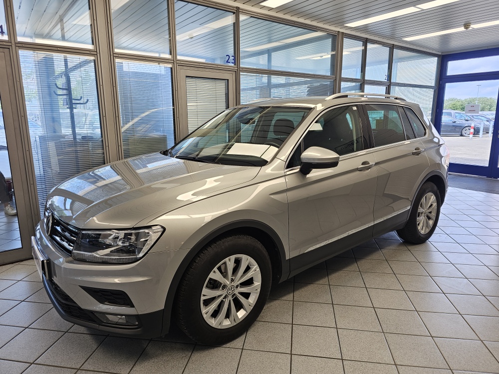 VW Tiguan Trendline für nur 18.900,- € bei Hoffmann Automobile in Wolfsburg kaufen und sofort mitnehmen