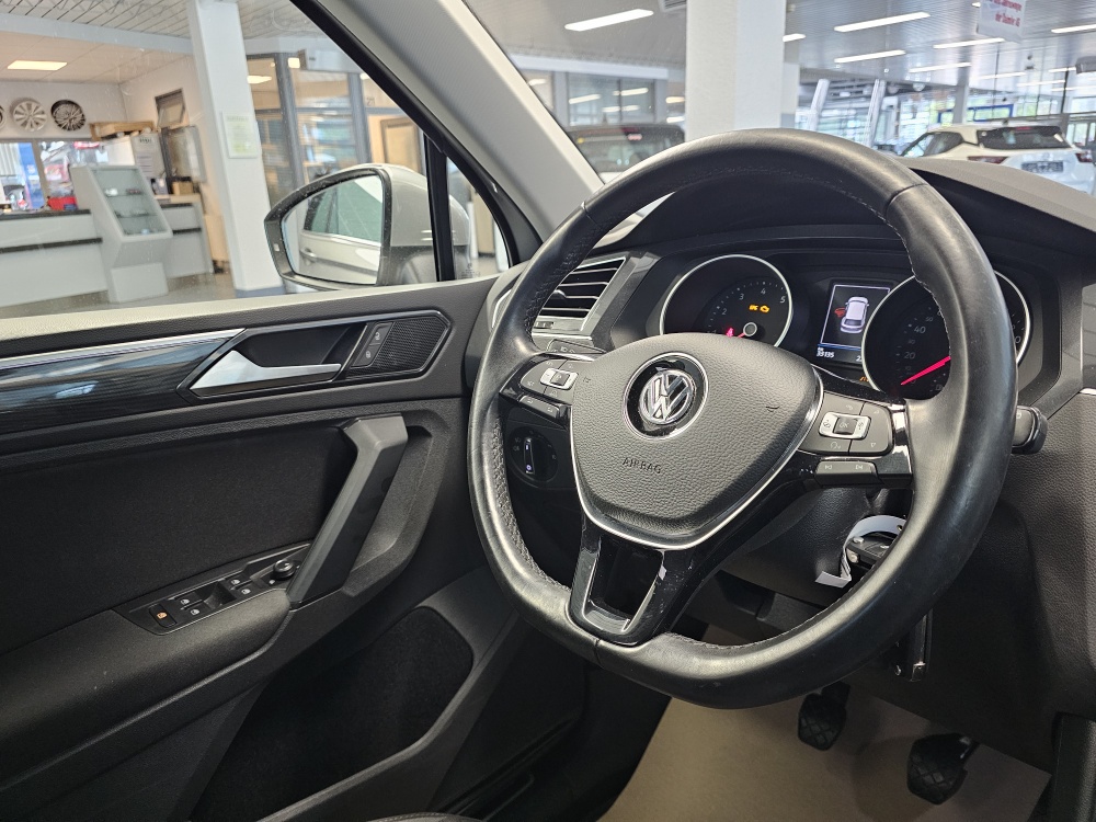 VW Tiguan  bei Hoffmann Automobile in Wolfsburg kaufen und sofort mitnehmen - Bild 14