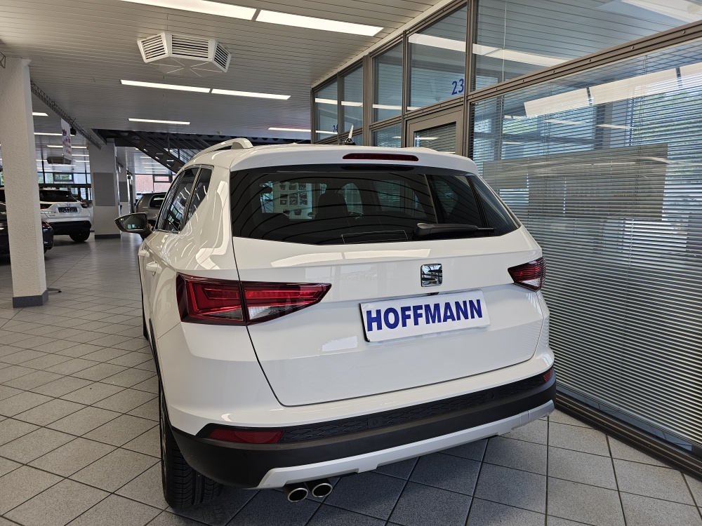Seat Ateca  bei Hoffmann Automobile in Wolfsburg kaufen und sofort mitnehmen - Bild 3