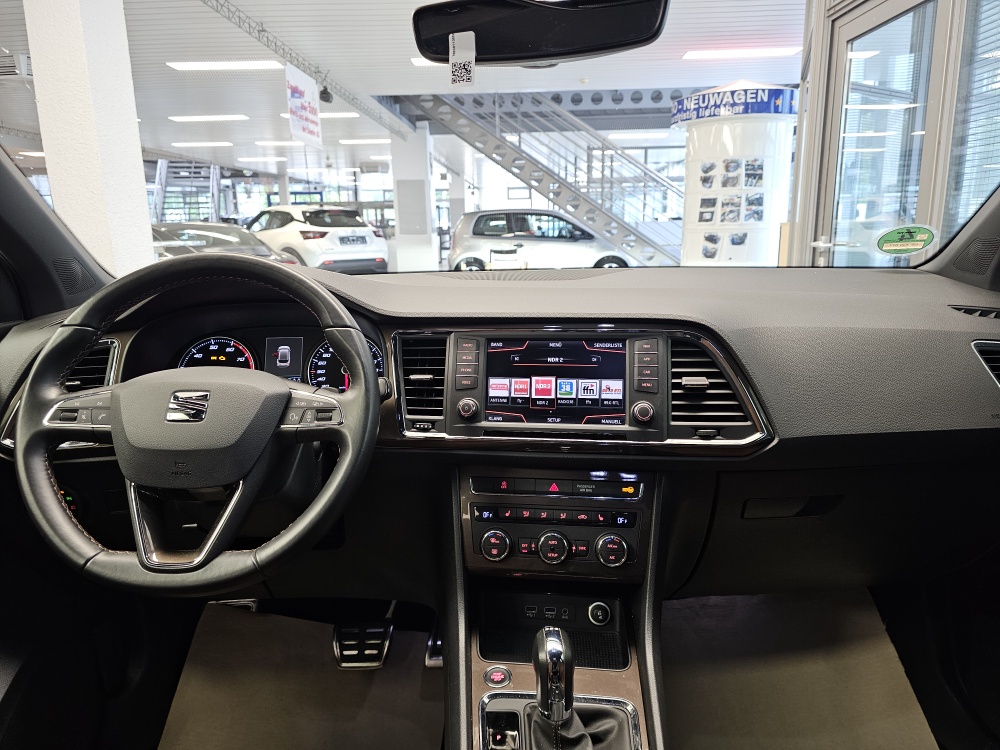 Seat Ateca  bei Hoffmann Automobile in Wolfsburg kaufen und sofort mitnehmen - Bild 5