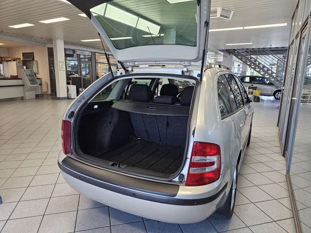 Skoda Fabia Combi  bei Hoffmann Automobile in Wolfsburg kaufen und sofort mitnehmen - Bild 2