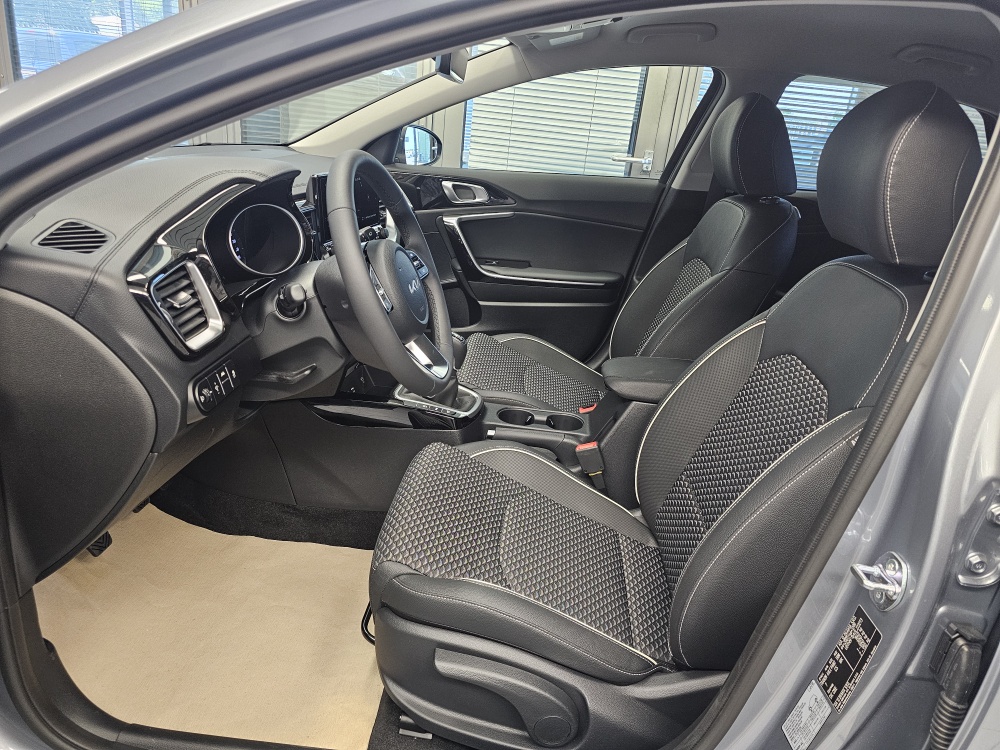 Kia XCeed  bei Hoffmann Automobile in Wolfsburg kaufen und sofort mitnehmen - Bild 16