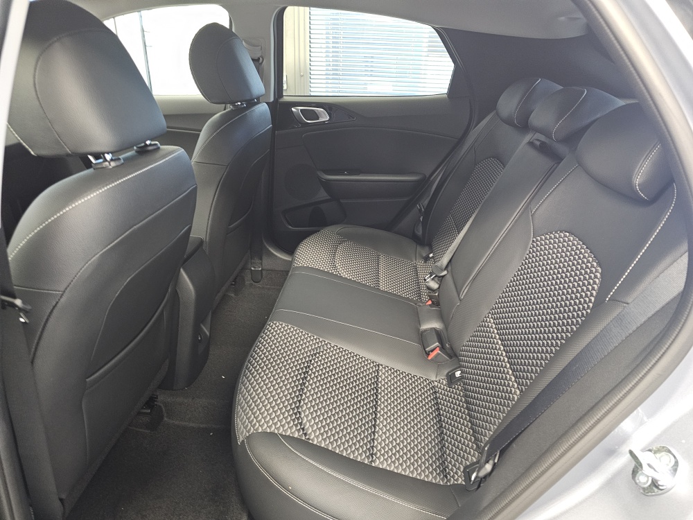 Kia XCeed  bei Hoffmann Automobile in Wolfsburg kaufen und sofort mitnehmen - Bild 4