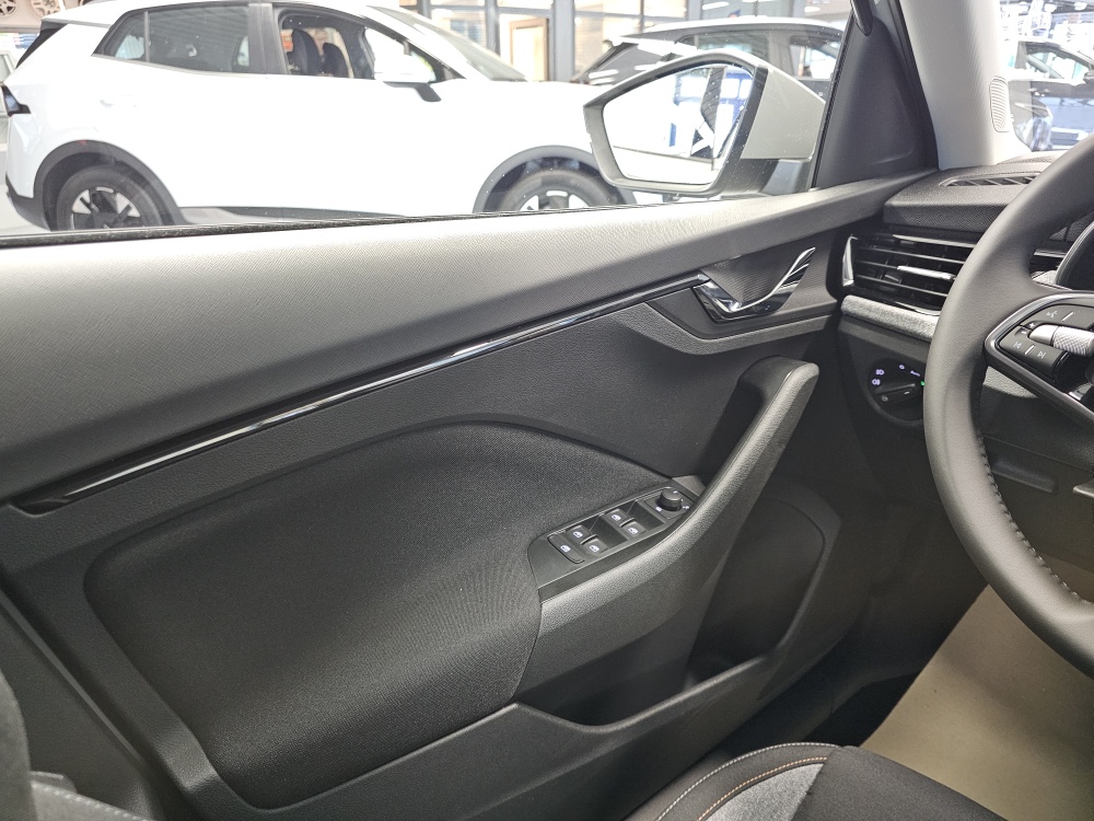 Skoda Scala bei Hoffmann Automobile in Wolfsburg kaufen und sofort mitnehmen - Bild 20