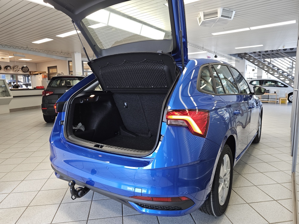 Skoda Scala bei Hoffmann Automobile in Wolfsburg kaufen und sofort mitnehmen - Bild 2