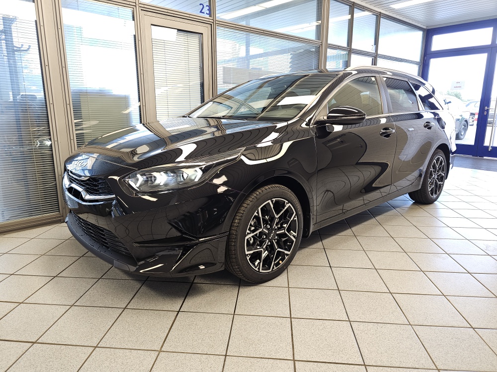 Kia Ceed  für nur 24.250,- € bei Hoffmann Automobile in Wolfsburg kaufen und sofort mitnehmen