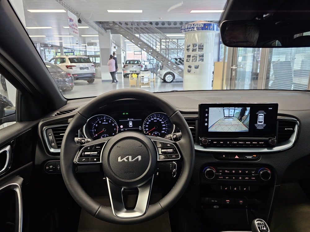 Kia Ceed  bei Hoffmann Automobile in Wolfsburg kaufen und sofort mitnehmen - Bild 20