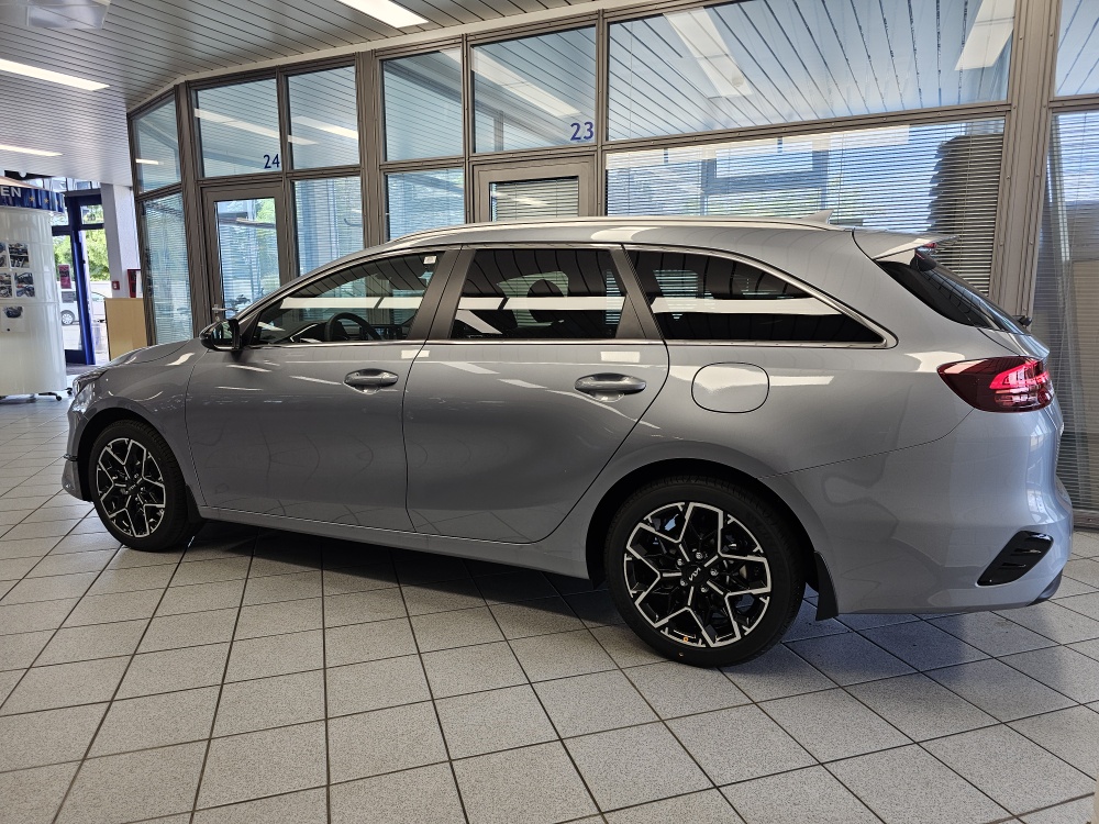 Kia Ceed  bei Hoffmann Automobile in Wolfsburg kaufen und sofort mitnehmen - Bild 24