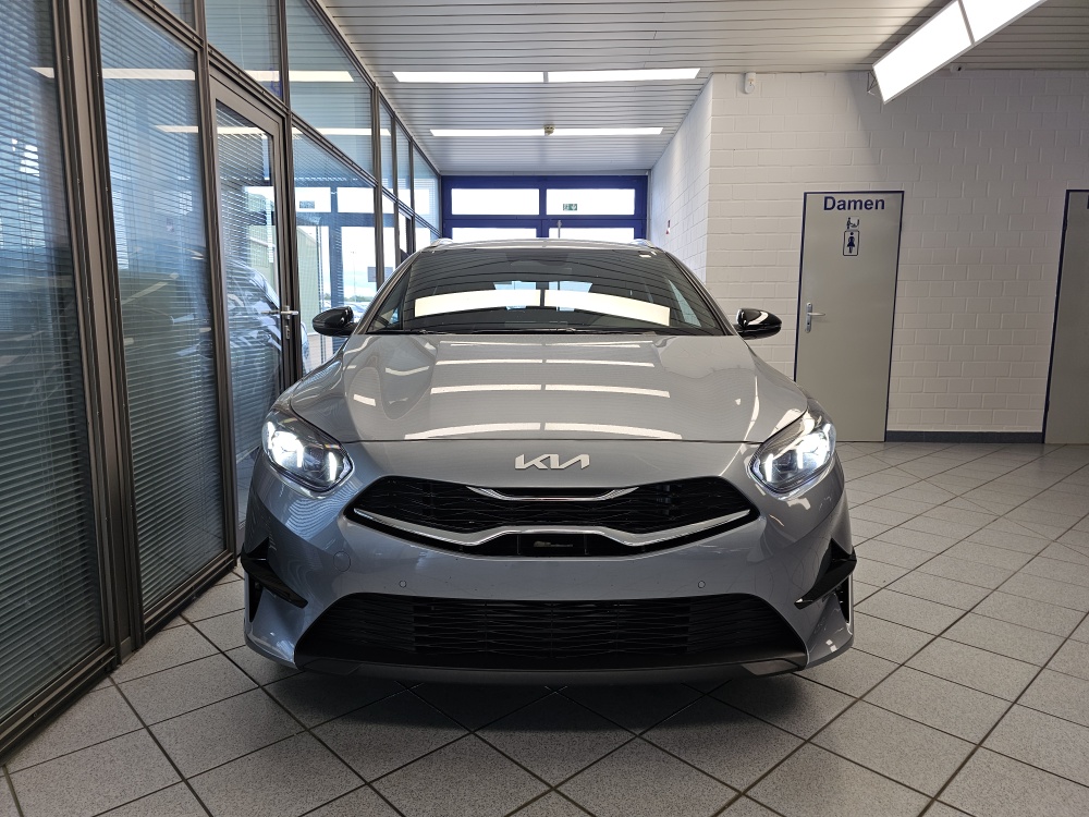 Kia Ceed  bei Hoffmann Automobile in Wolfsburg kaufen und sofort mitnehmen - Bild 26