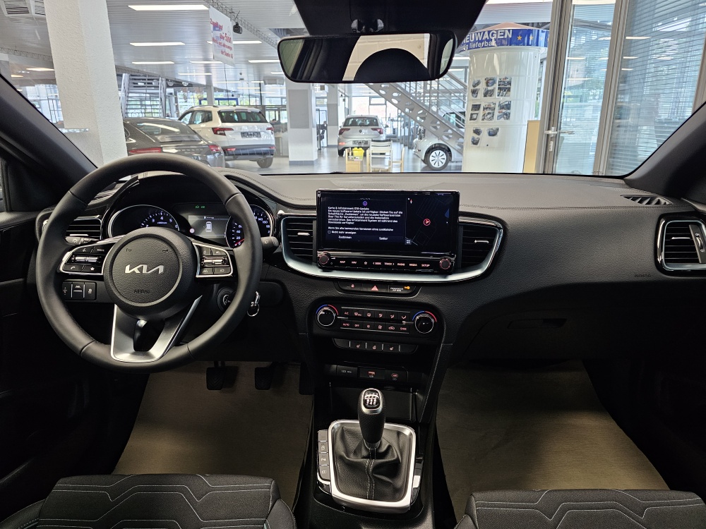 Kia Ceed  bei Hoffmann Automobile in Wolfsburg kaufen und sofort mitnehmen - Bild 6