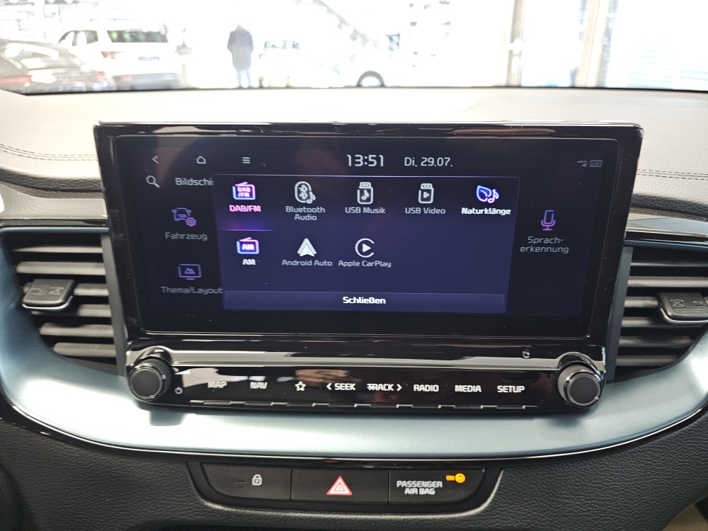 Kia Ceed  bei Hoffmann Automobile in Wolfsburg kaufen und sofort mitnehmen - Bild 11