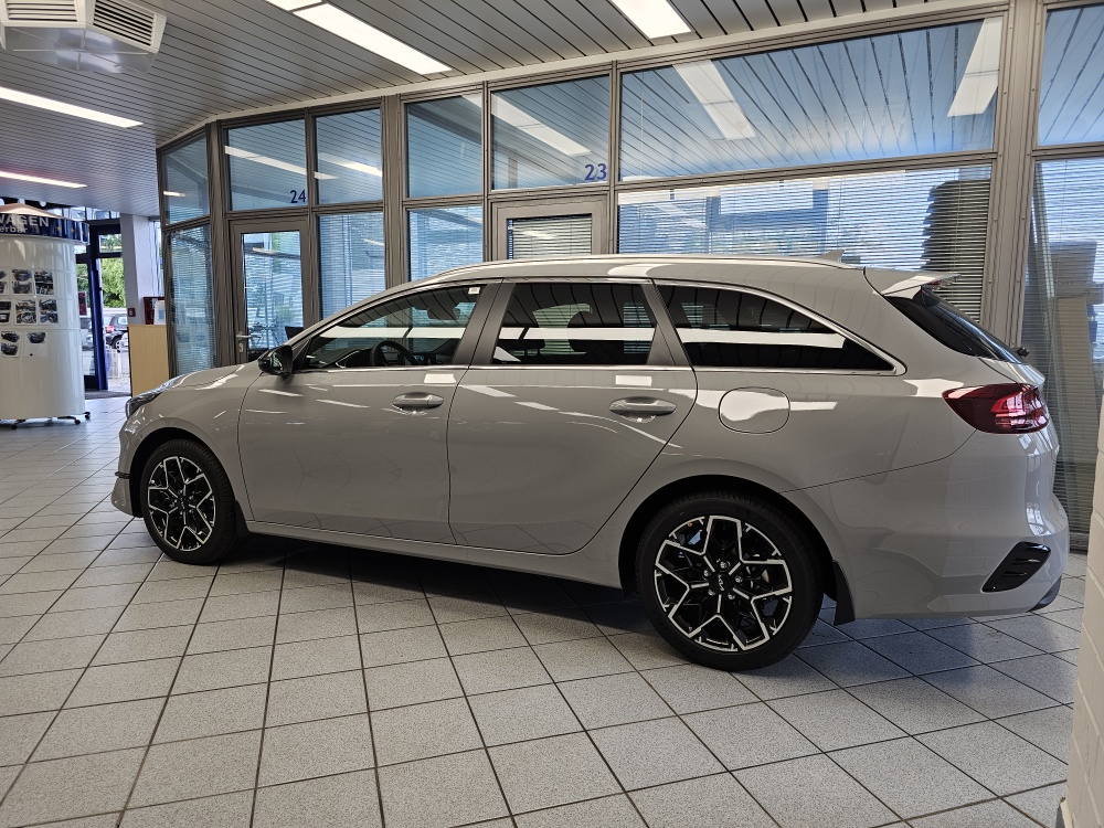 Kia Ceed  bei Hoffmann Automobile in Wolfsburg kaufen und sofort mitnehmen - Bild 21