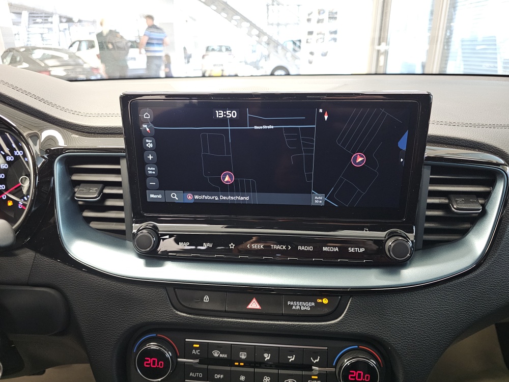 Kia Ceed  bei Hoffmann Automobile in Wolfsburg kaufen und sofort mitnehmen - Bild 9