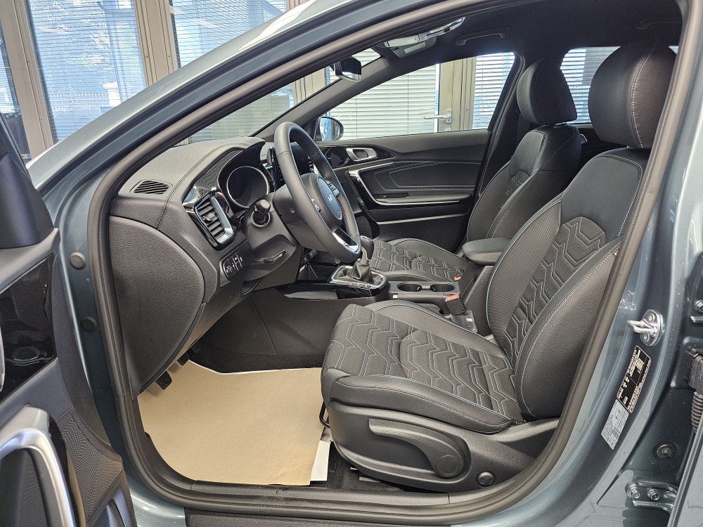 Kia Ceed  bei Hoffmann Automobile in Wolfsburg kaufen und sofort mitnehmen - Bild 19