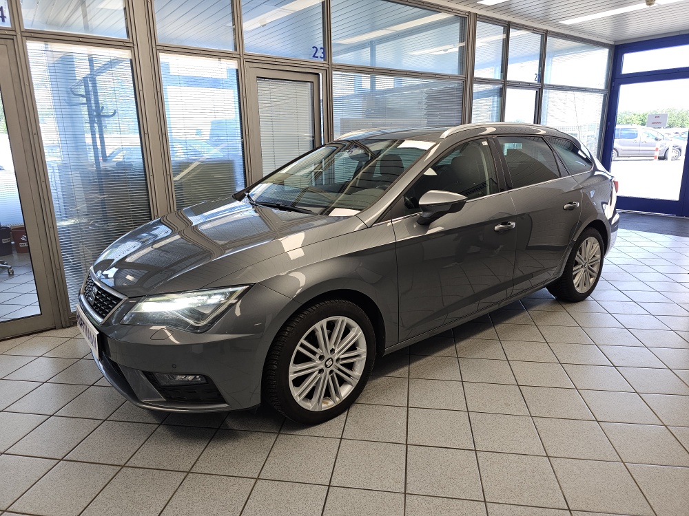 Seat Leon Sportstourer  ST Xcellence für nur 9.800,- € bei Hoffmann Automobile in Wolfsburg kaufen und sofort mitnehmen