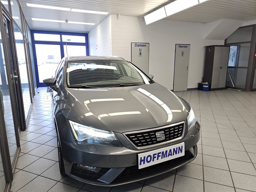 Seat Leon Sportstourer  ST  bei Hoffmann Automobile in Wolfsburg kaufen und sofort mitnehmen - Bild 20