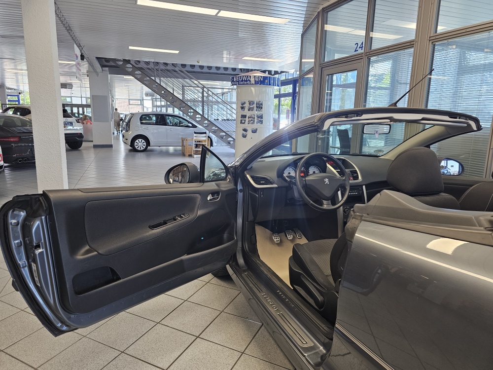 Peugeot 207 CC  bei Hoffmann Automobile in Wolfsburg kaufen und sofort mitnehmen - Bild 11