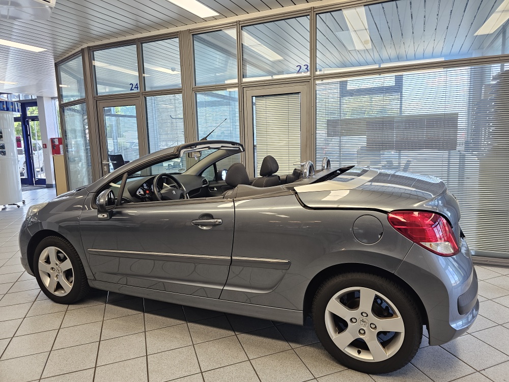 Peugeot 207 CC  bei Hoffmann Automobile in Wolfsburg kaufen und sofort mitnehmen - Bild 12