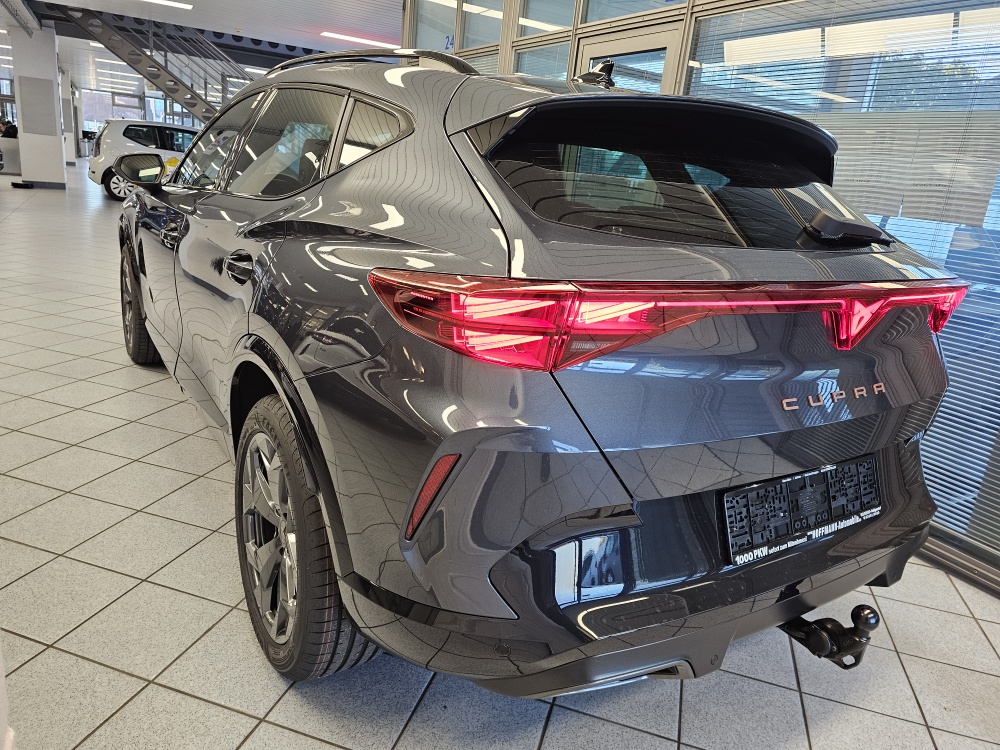 Cupra Formentor  bei Hoffmann Automobile in Wolfsburg kaufen und sofort mitnehmen - Bild 6
