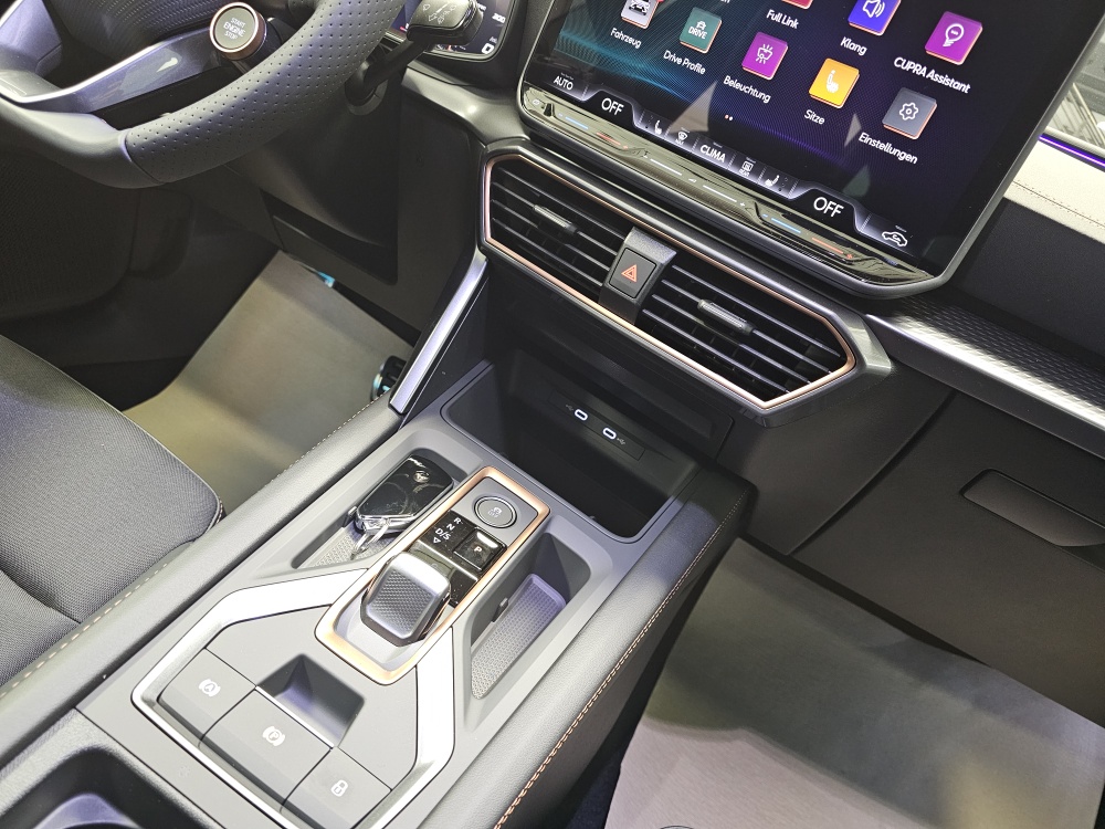 Cupra Formentor  bei Hoffmann Automobile in Wolfsburg kaufen und sofort mitnehmen - Bild 10