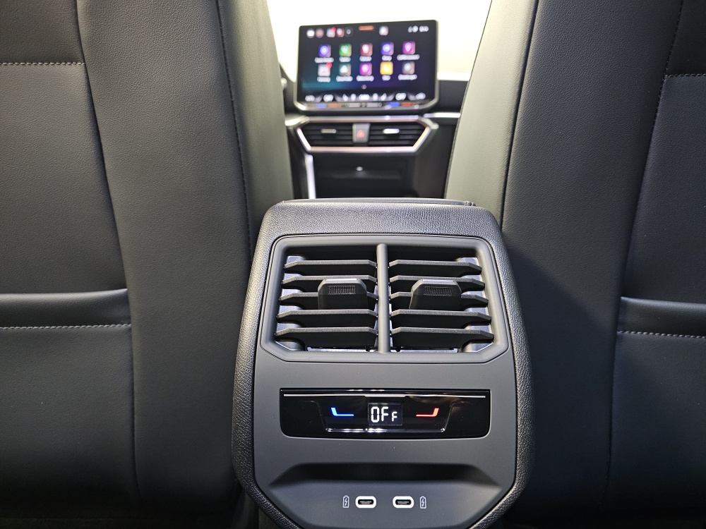 Cupra Formentor  bei Hoffmann Automobile in Wolfsburg kaufen und sofort mitnehmen - Bild 8