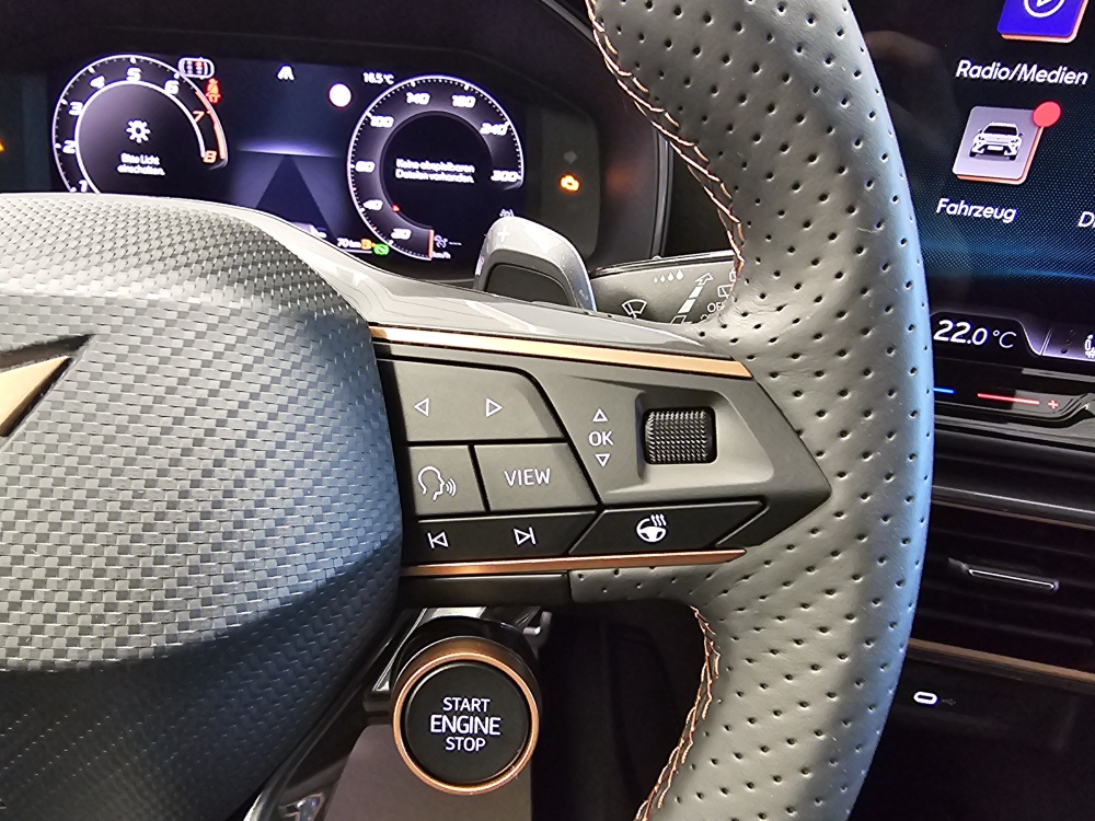 Cupra Formentor  bei Hoffmann Automobile in Wolfsburg kaufen und sofort mitnehmen - Bild 25