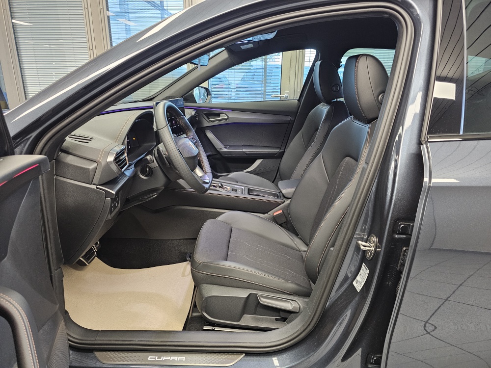 Cupra Formentor  bei Hoffmann Automobile in Wolfsburg kaufen und sofort mitnehmen - Bild 31