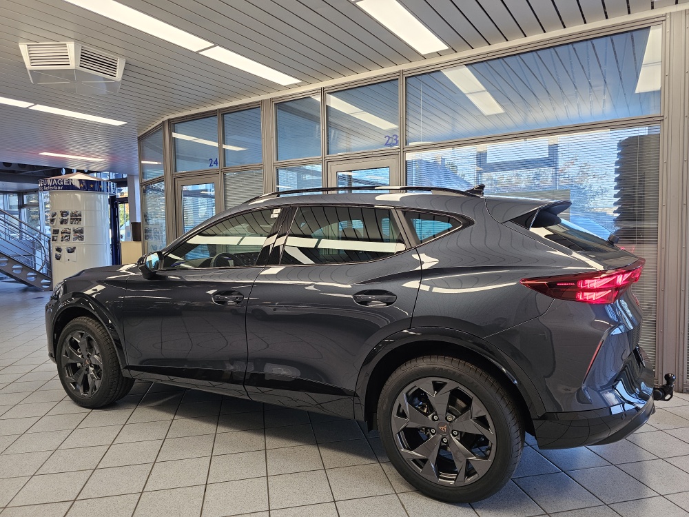 Cupra Formentor  bei Hoffmann Automobile in Wolfsburg kaufen und sofort mitnehmen - Bild 34