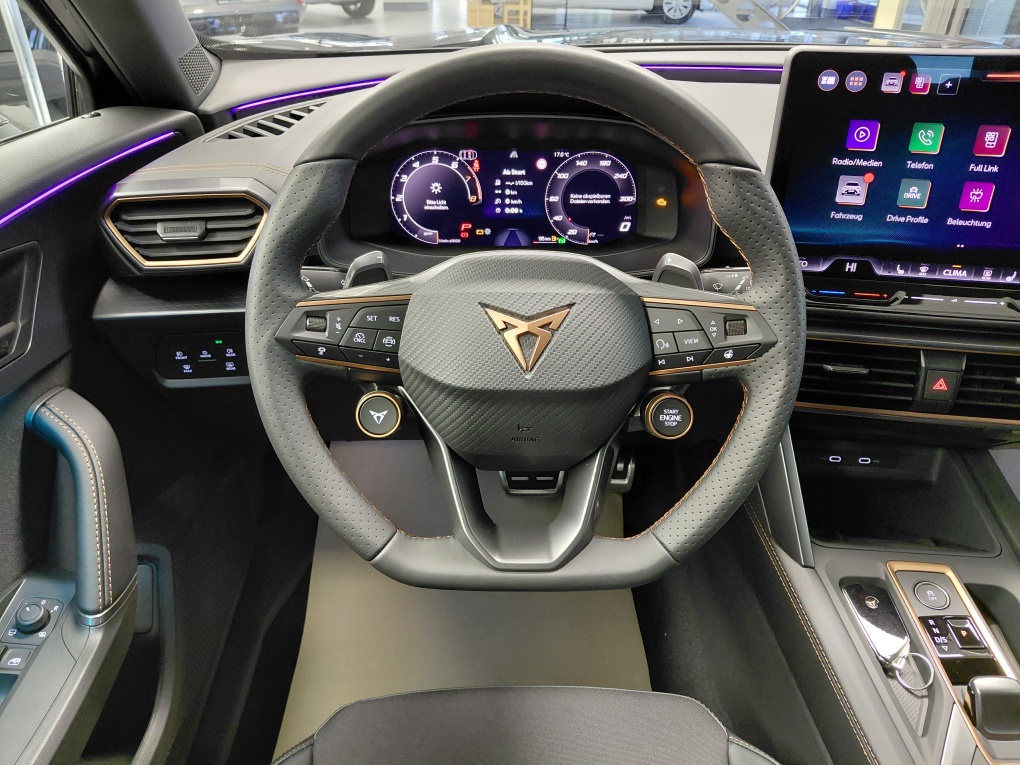 Cupra Formentor  bei Hoffmann Automobile in Wolfsburg kaufen und sofort mitnehmen - Bild 27