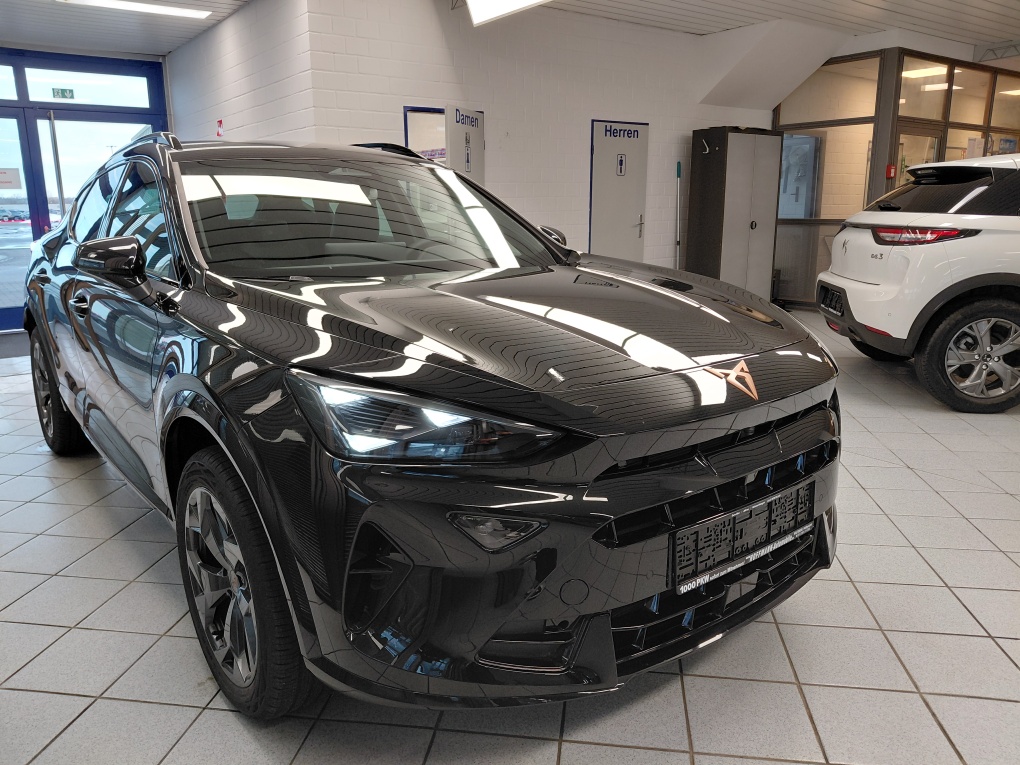 Cupra Formentor  bei Hoffmann Automobile in Wolfsburg kaufen und sofort mitnehmen - Bild 35