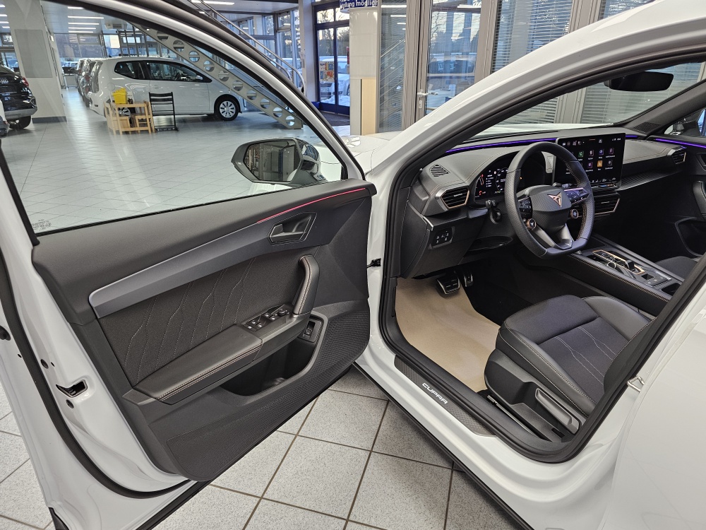 Cupra Formentor bei Hoffmann Automobile in Wolfsburg kaufen und sofort mitnehmen - Bild 31