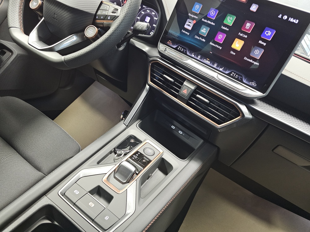 Cupra Formentor  bei Hoffmann Automobile in Wolfsburg kaufen und sofort mitnehmen - Bild 10