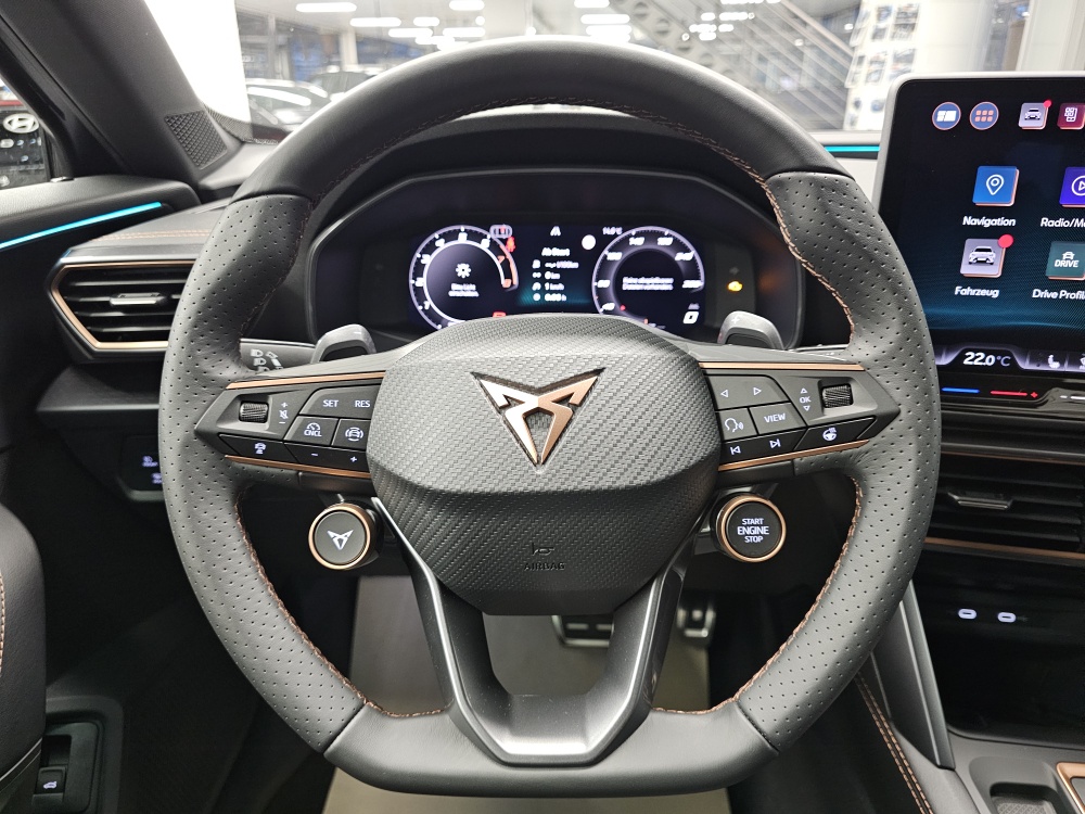 Cupra Formentor  bei Hoffmann Automobile in Wolfsburg kaufen und sofort mitnehmen - Bild 30