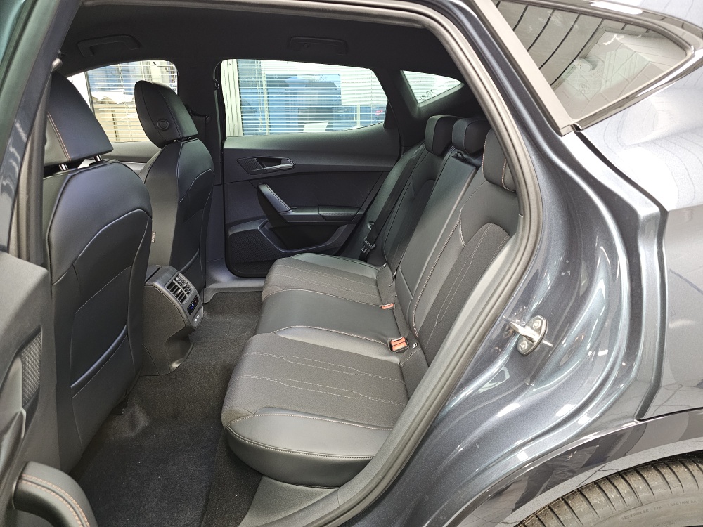 Cupra Formentor  bei Hoffmann Automobile in Wolfsburg kaufen und sofort mitnehmen - Bild 8