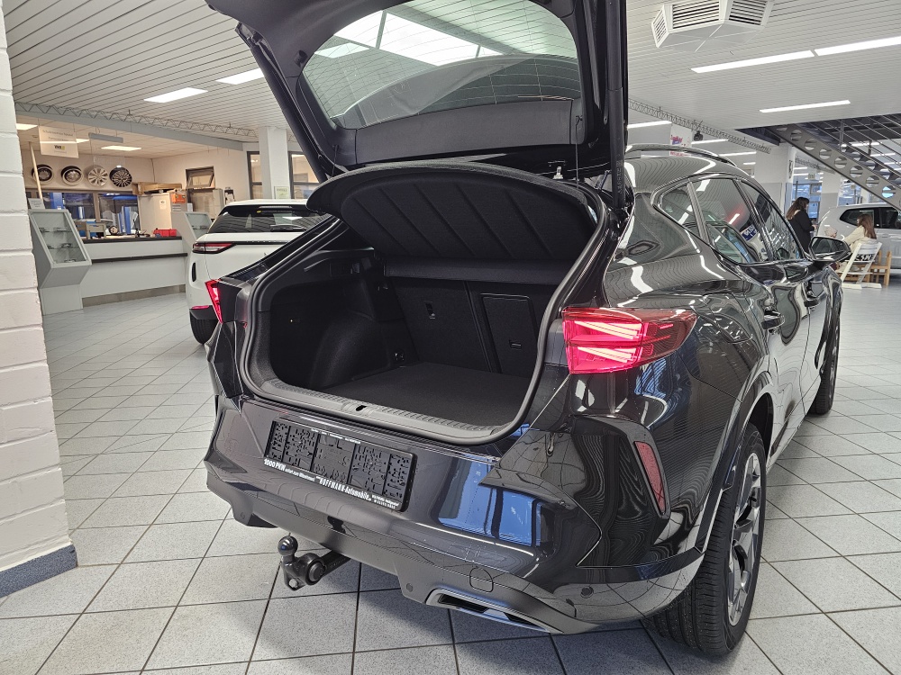 Cupra Formentor  bei Hoffmann Automobile in Wolfsburg kaufen und sofort mitnehmen - Bild 2